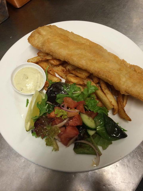 Coomera Waters Tavern - Pubs and Clubs 4