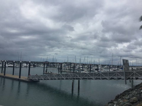 Sails Sports Bar - Pubs and Clubs 1