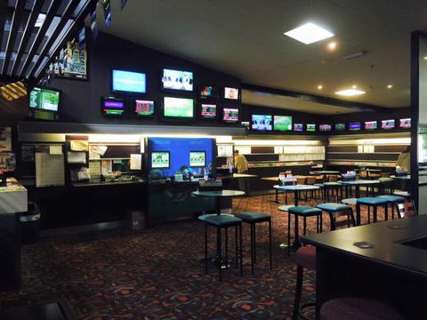 The Shaft Tavern - Pubs and Clubs 4