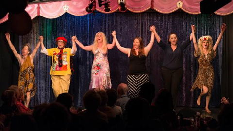 Footlights Theatre Restaurant - Pubs and Clubs 2