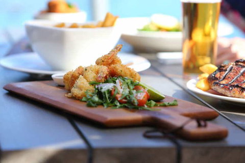 Wharf Tavern - Pubs and Clubs 4