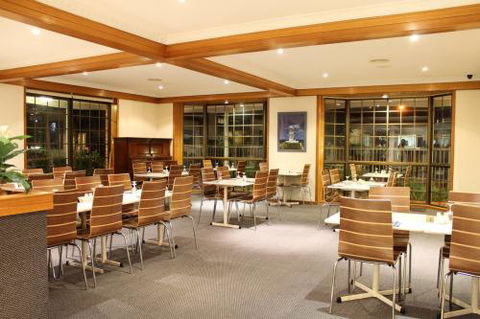 Seafarer Restaurant - Go Out 0