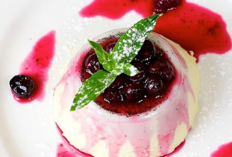 Tipico Trattoria Pizzeria Five Dock - Pubs and Clubs 1