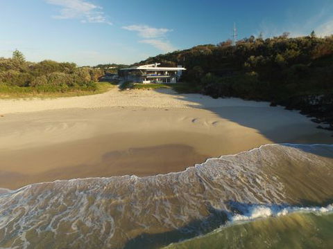 Lighthouse Beach Cafe - Go Out 1