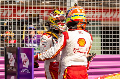 BetEasy Darwin Triple Crown Supercars - Go Out 0