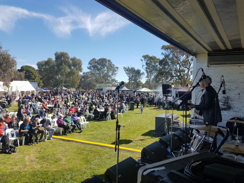 Mallee Almond Blossom Festival - Pubs and Clubs 2