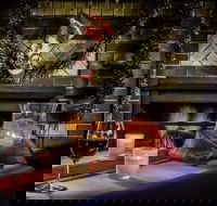 Yulefest in the Blue Mountains - Pubs and Clubs