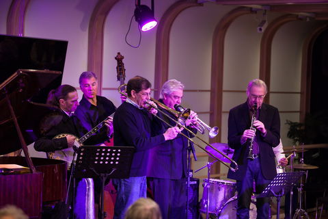 Devonport Jazz - Go Out 1