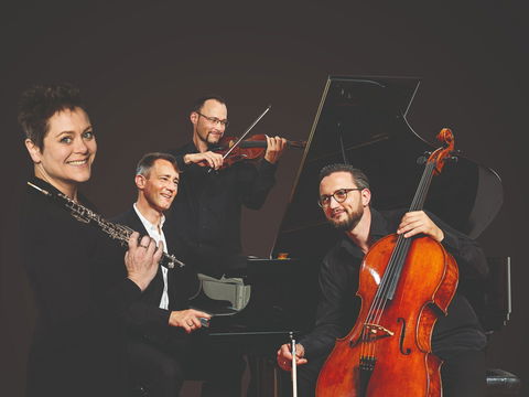 Eggner Trio And Diana Doherty - Pubs and Clubs 0