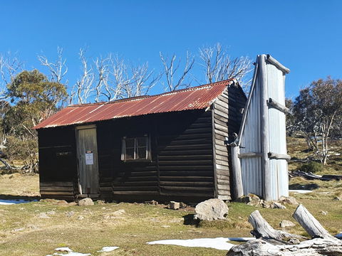 Hedonistic Hiking's Razorback To Harrietville - Go Out 0