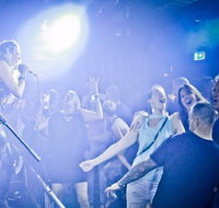 Karaoke at The Avenue - Pubs and Clubs