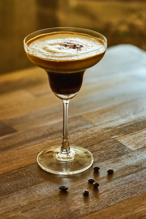 Online Live Streaming Class: Make Four Vodka Cocktails - Pubs and Clubs 0
