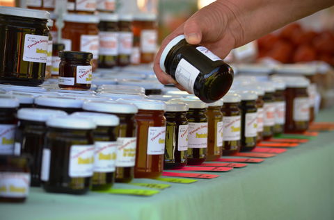 QCWA Sunday Markets - Go Out 0