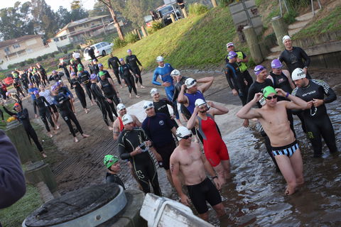 Quarry Mining Maitland Triathlon - Go Out 0