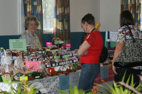 Twilight Markets At East Kurrajong - Go Out 2