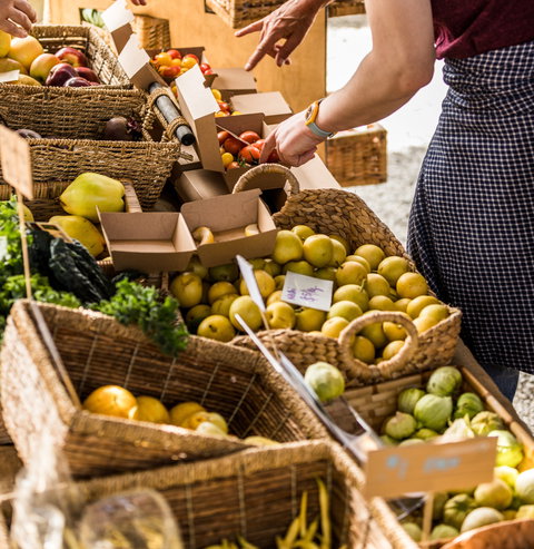 Willie Smith's Artisan And Produce Market - Go Out 1