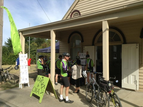Yarck Country Market - Pubs and Clubs 1