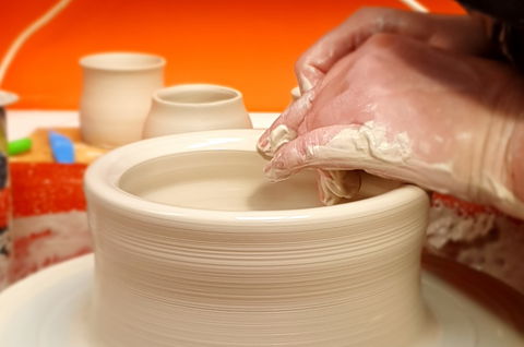 Beck Davies Ceramics Pottery Classes And Workshops - Go Out 1