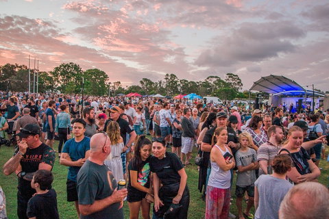 Food N Groove Fridays - Pubs and Clubs 1