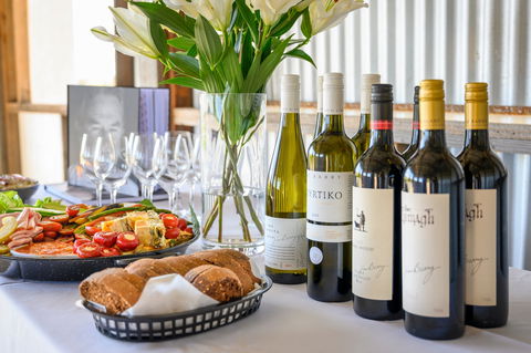 Four Seasons In The Armagh Vineyard - Go Out 6