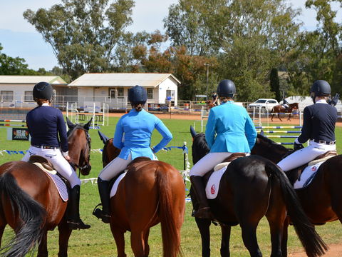 The Gunnedah Show - Pubs and Clubs 2