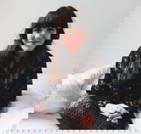 The Barn at Wombat Flat presents Louise Adams Alive and Streaming - Pubs and Clubs