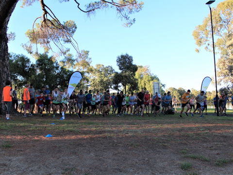 Wagga Parkrun - Go Out 2