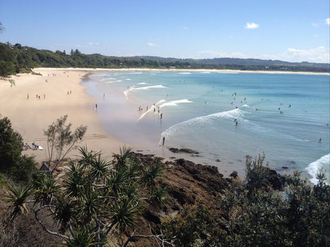 Yoga And Meditation Retreat Byron Bay - Pubs and Clubs 0
