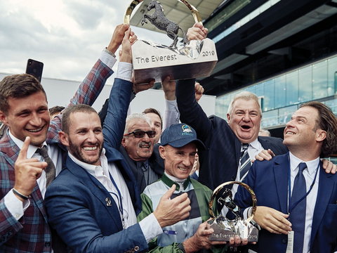 The Everest - Go Out 1