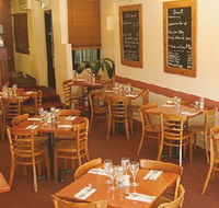 Zanbala - Pubs and Clubs