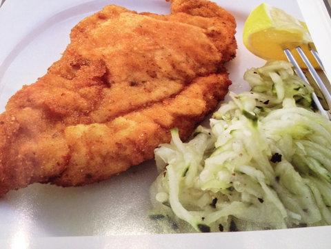 Corner 75 Restaurant - Go Out 1