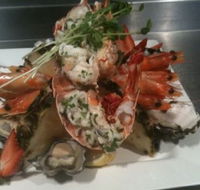 Mike's Grill  Bar - Pubs and Clubs