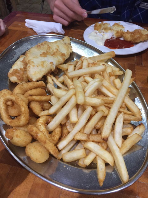 Barnacle Bill Family Seafood Restaurant - Go Out 4