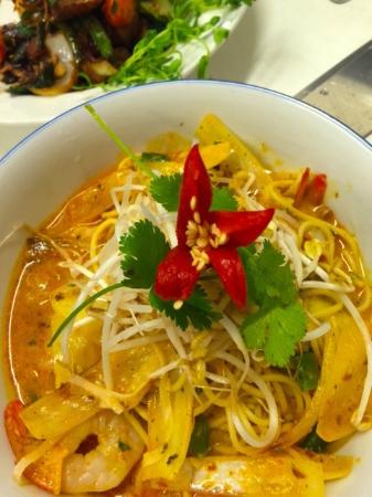 Little Asia - Pubs and Clubs 0