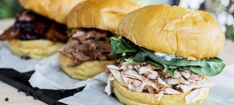 Scarborough QLD Pubs and Clubs