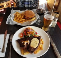 The Spotted Cow - Pubs and Clubs