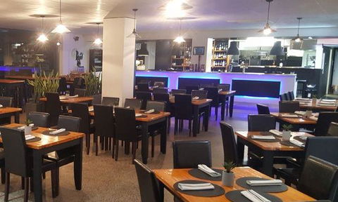 NINE 50 Restaurant & Bar - Go Out 7