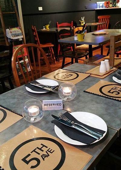 Red Lantern On Riley - Pubs and Clubs 16