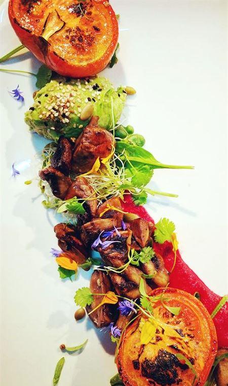 Red Lantern On Riley - Pubs and Clubs 4