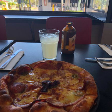 Sorella Pizza Kitchen - Go Out 0