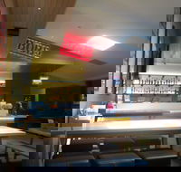 Bob's Diner - Go Out