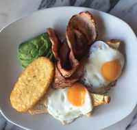 Biagio's - Pubs and Clubs
