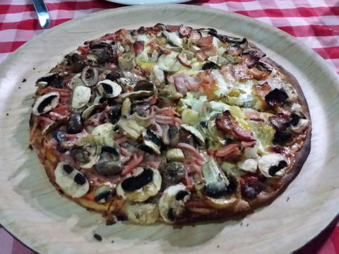 Charlies Pizza - Pubs and Clubs 0