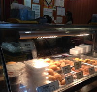 Hong Kong Dim Sum - Pubs and Clubs