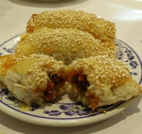 New Royal Garden - Pubs and Clubs