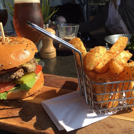 Williamstown VIC Pubs and Clubs
