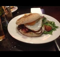 Concourse Restaurant and Bar - Pubs and Clubs