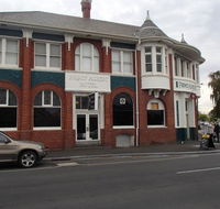 Prince Albert Hotel - Pubs and Clubs