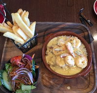 Fieste Family Restaurant - Pubs and Clubs