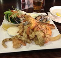 Olive Tree Hotel Sunbury - Go Out